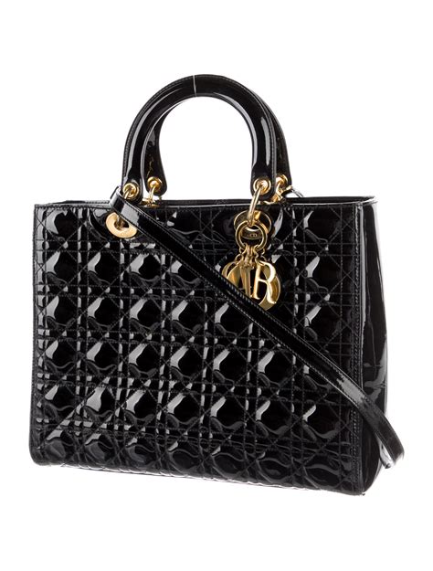 pochette lady dior in agnello|CHRISTIAN DIOR Patent Cannage Lady Dior Pochette Black .